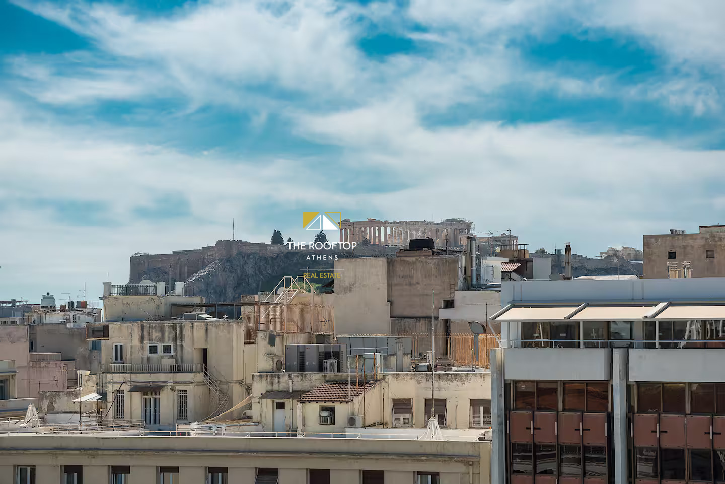 Athens: Fully renovated penthouse with stunning views 