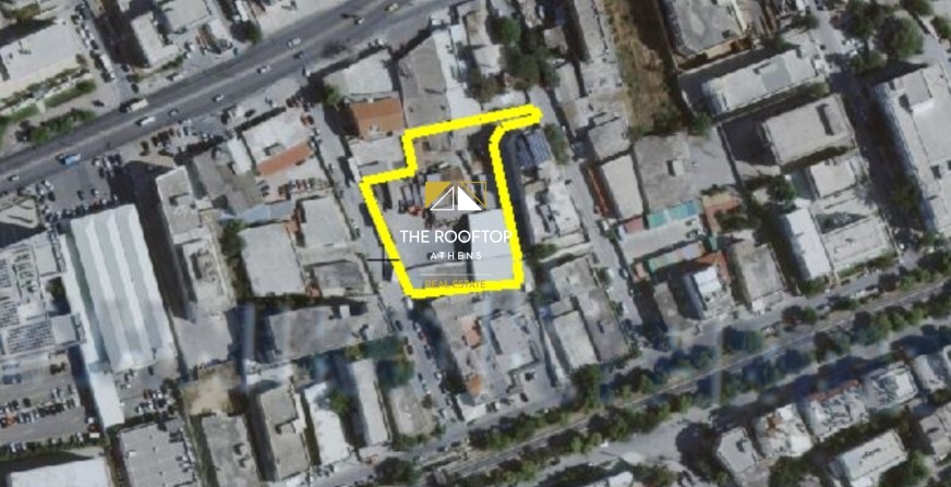 Moschato: Plot with an existing building ( 1.886 sqm)